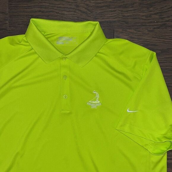 Nike Hi viz yellow  Tour Performance Pinehurst Putter boy golf polo shirt XL - Picture 1 of 4